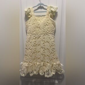 Rare Editions
Yellow Lace Dress
NWT
Size 10